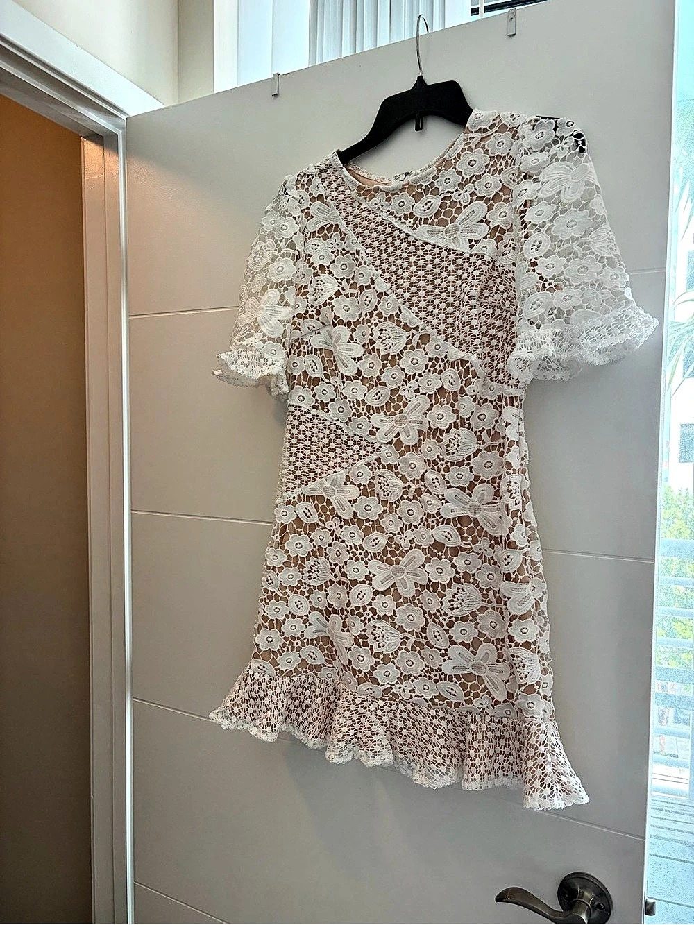 Lulus My Dearest White Lace Short Sleeve Mini Dress Pink & White Medium